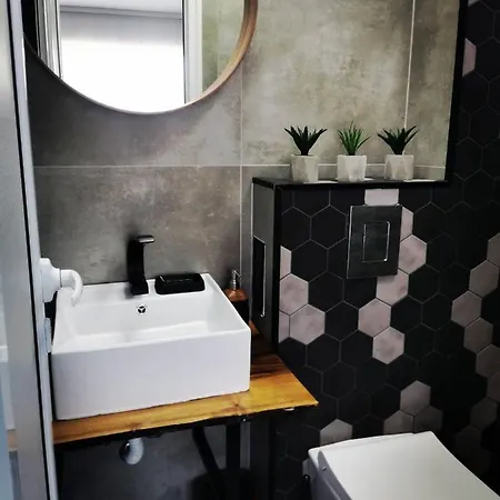 بيت ضيافة Blue Breeze 3*