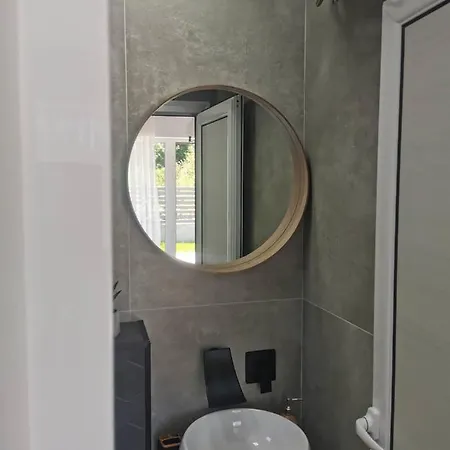 Blue Breeze سينيموريتس